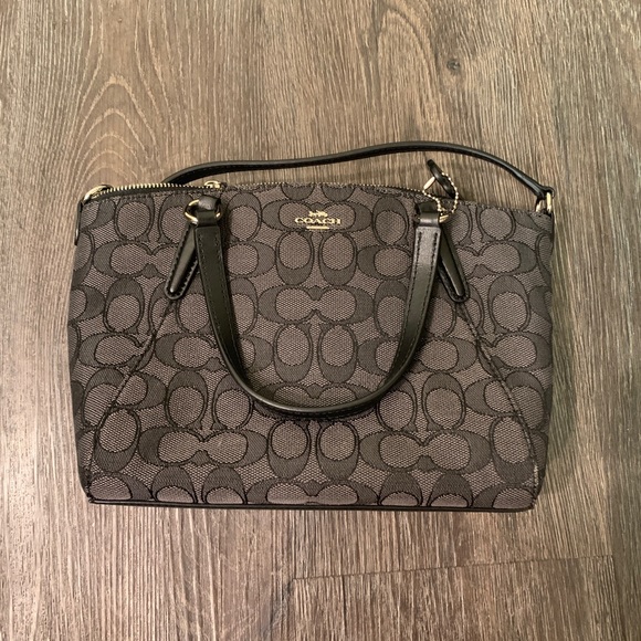 Coach Handbags - NWT Coach Bag